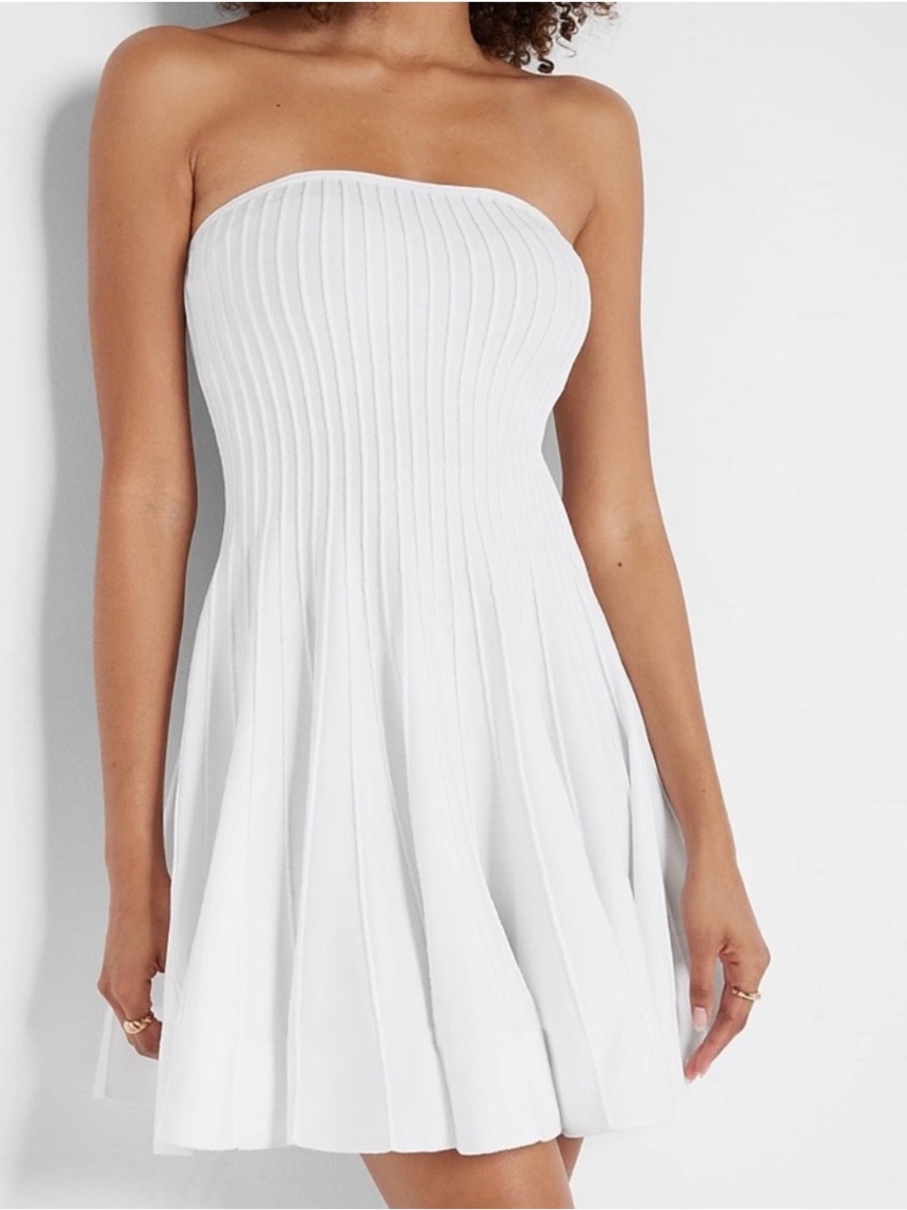 Express Fit and Flare Women’s XL White Ribbed Flared Dress Strapless